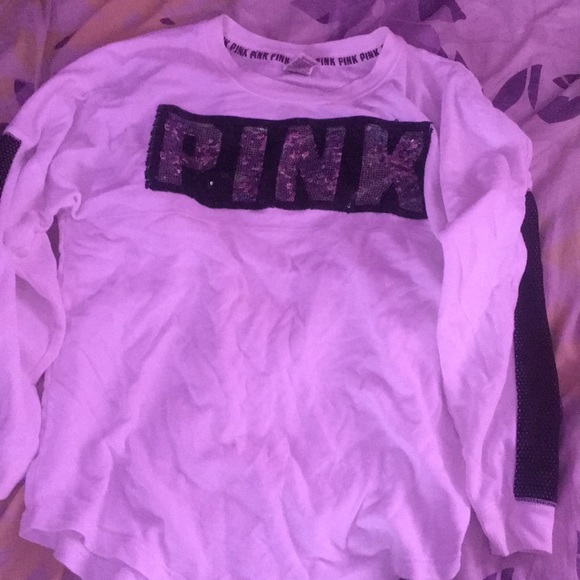 Victoria’s secret pink shirt - Picture 1 of 3